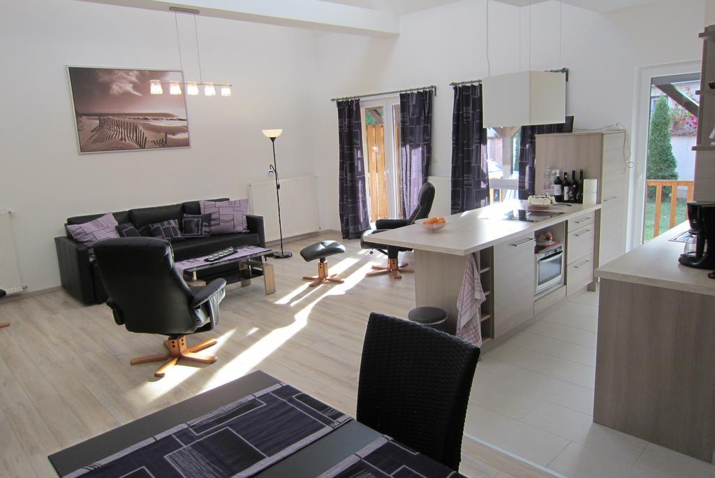 Appartement Mezzanine Hévíz Buitenkant foto